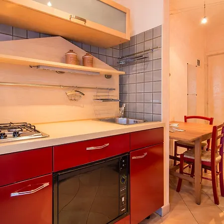 Welc-om Sara Apartment